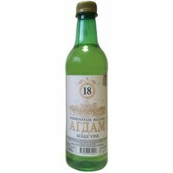 agdam-18-stiprinatais-baltais-auglu-vins-lietuvas