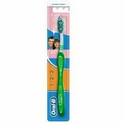 zobu-birste-oral-b-1-2-3-40-medium-1-gab